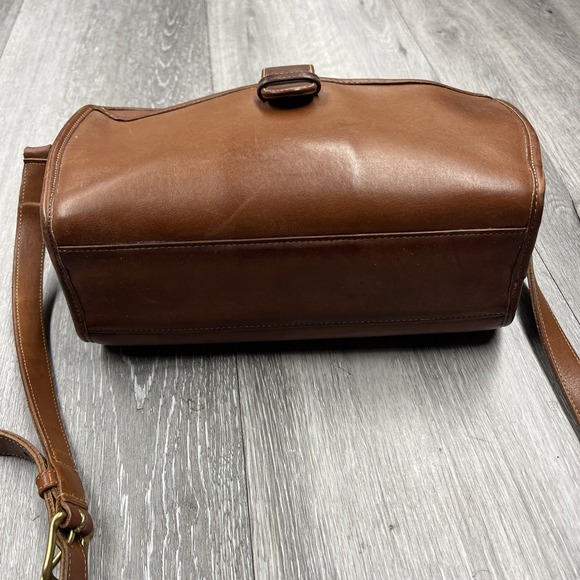 USA VINTAGE COACH SHOULDER CROSSBODY BAG BRASS ZIPPED BROWN LEATHER STRAP ADJUST - Picture 9 of 16